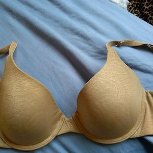 Victoria's Secret 32B
